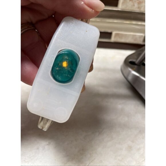 Yankee Candle Scenterpiece Christmas Tree Easy Meltcup Wax Warmer Retired Tested - Picture 11 of 11